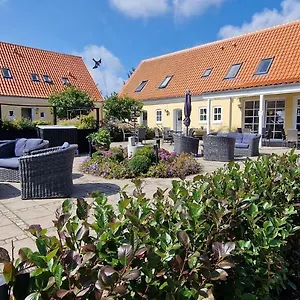 Lägenhet Toftegården - &