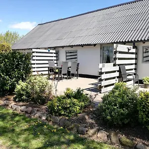 Feriegård Bindesbølgård Farm Give